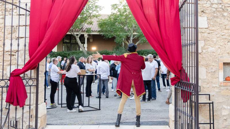 Soirée d’entreprise : Thème “Circus” à Marseille, Toulon, Aix-en-Provence en région PACA