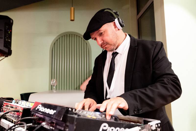  DJ pour inauguration d'entreprise à Marseille en région PACA (13)