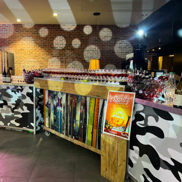 Bar à cocktail pour soirée d'entreprise thème ski en région PACA (13)